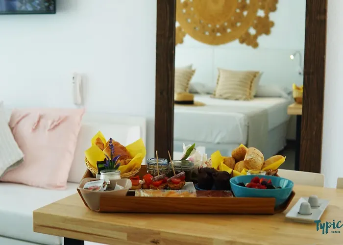 Aparthotel Typic Marina Playa - Adults Only Sant Antoni de Portmany